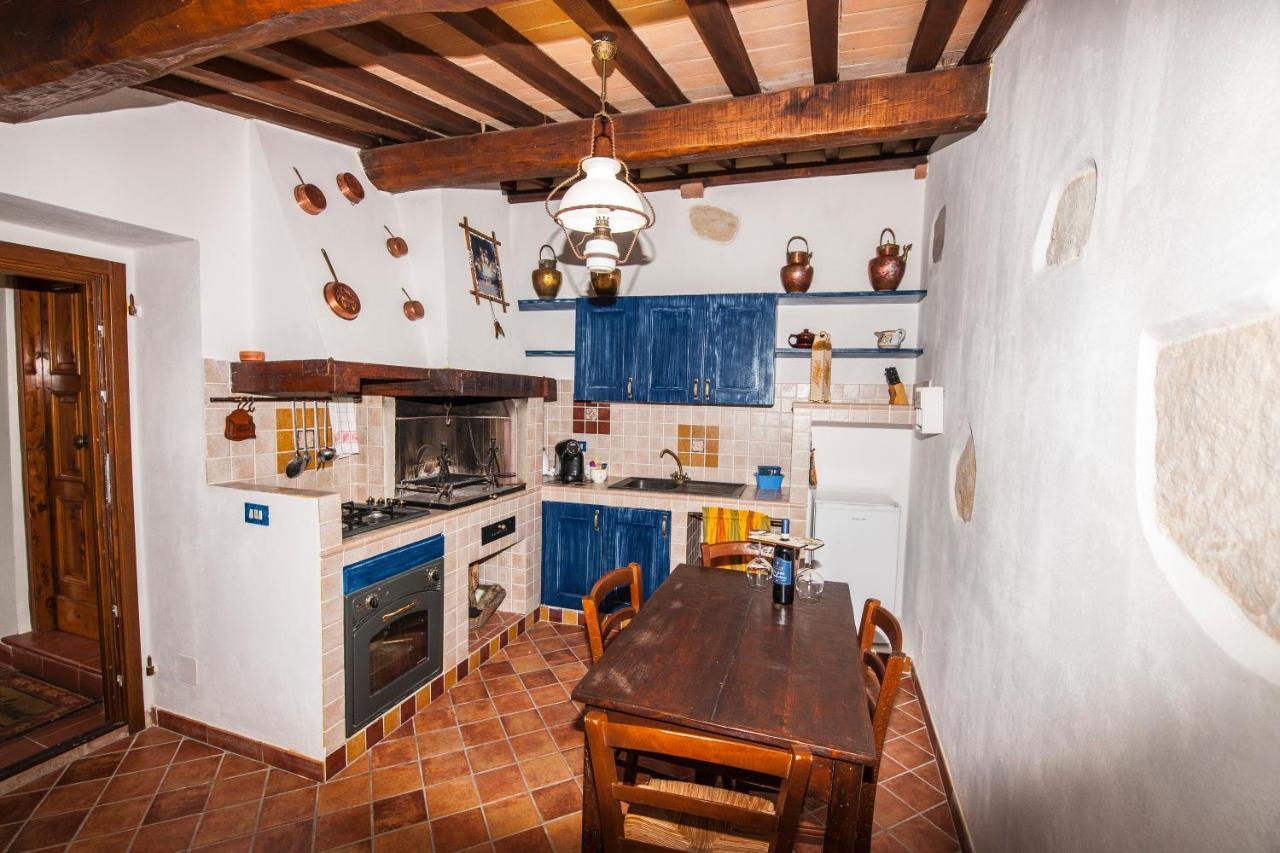 Il Borgo Del Lupo Villa Sarteano Kültér fotó